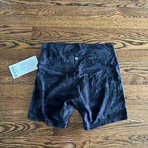 Lululemon new with tags align HR short 6” size 12